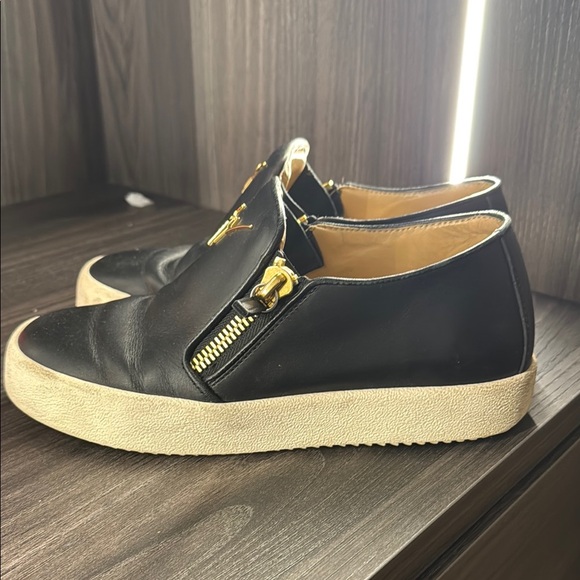 Giuseppe Zanotti Black and Gold Leather Loafers main image 8